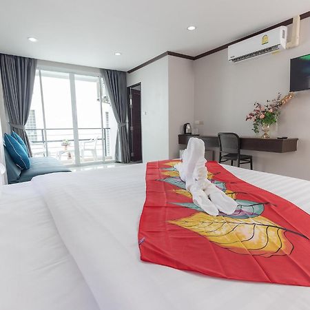 Hotel The Chic Patong Zimmer foto