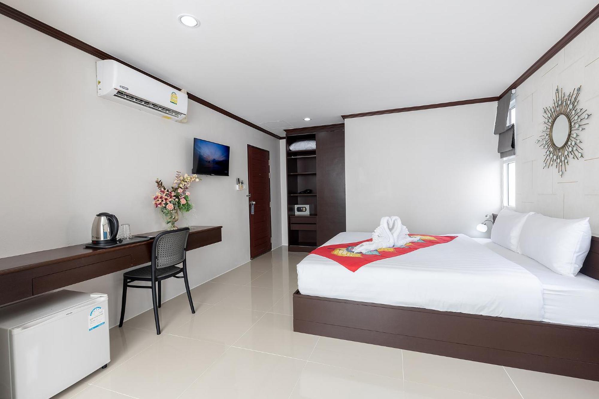Hotel The Chic Patong Zimmer foto