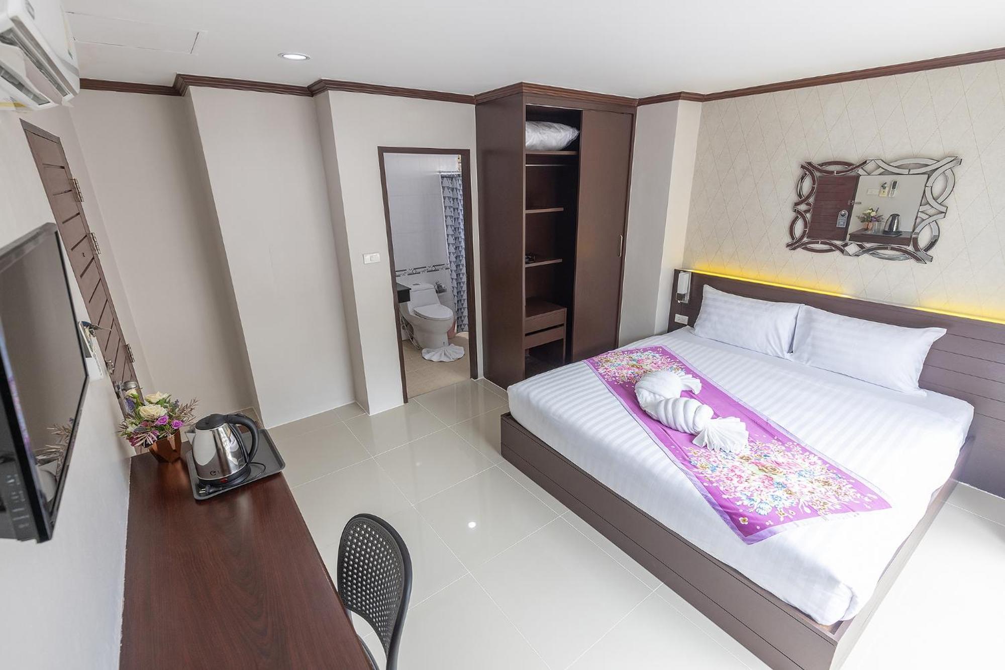 Hotel The Chic Patong Zimmer foto